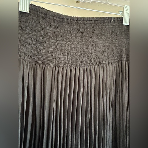 White House Black Market Black Skirt Size XS - Picture 3 of 5